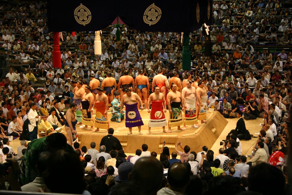 nagoya_sumo_champs.jpg