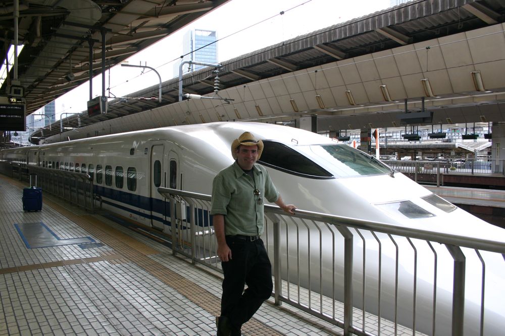 tokyo_shinkansen_mike.jpg